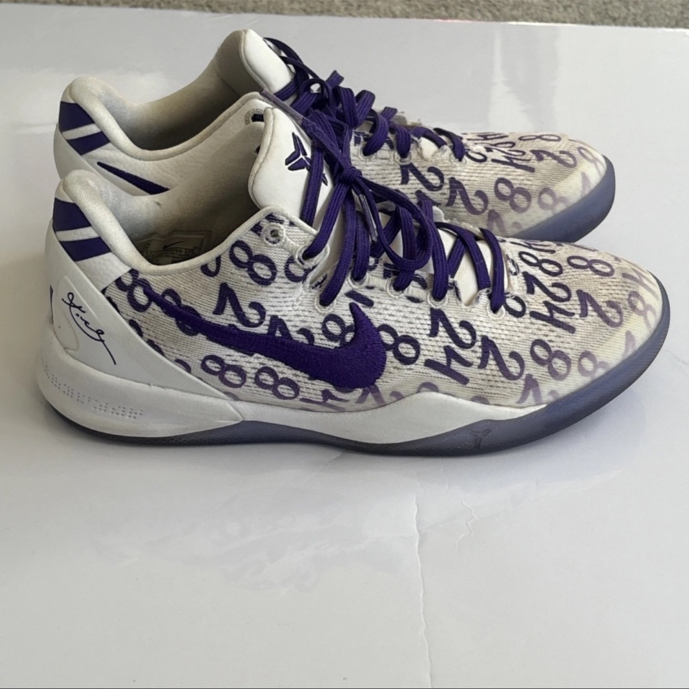 Kobe VIII Big Kids' Basketball Shoes /White/Court Purple Size 5Y Sneakers